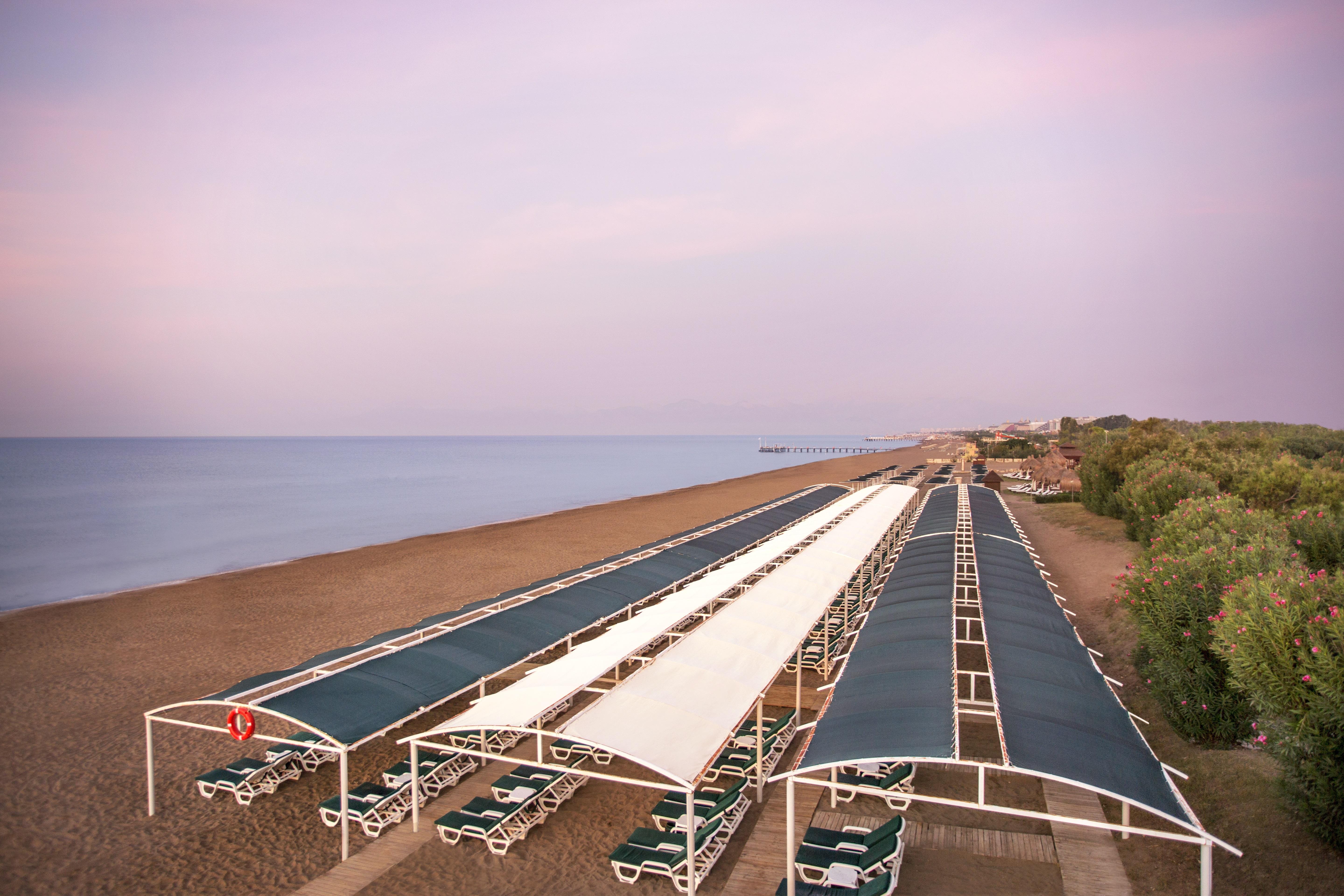 Ic Hotels Green Palace - Kids Concept Αττάλεια Εξωτερικό φωτογραφία The beach of the resort